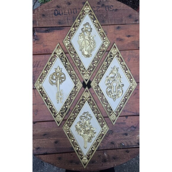 4 Hollywood Regency Diamond Shaped Wall Plaques Key Keyhole Violin Bouquet DART - Picture 1 of 10